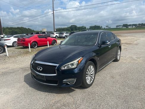Used 2015 INFINITI Q70 L 3.7 w/ Deluxe Touring Package image 3