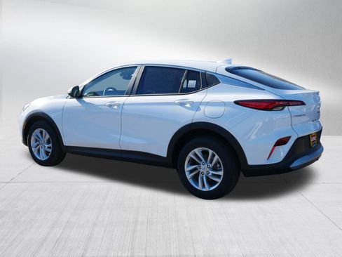 New 2026 Buick Envista Preferred FWD image 2