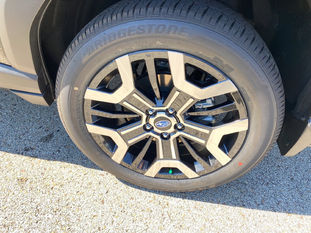 New 2026 Subaru Outback Touring XT AWD/4WD image 17