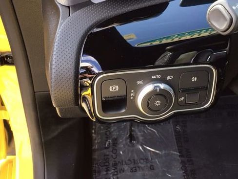 Used 2020 Mercedes-Benz CLA 250 4MATIC image 11