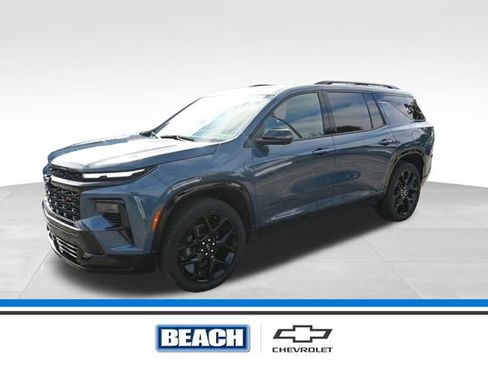 Used 2024 Chevrolet Traverse RS w/ LPO, Floor Liner Package image 1