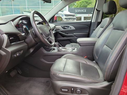 Used 2020 Chevrolet Traverse RS AWD/4WD image 9