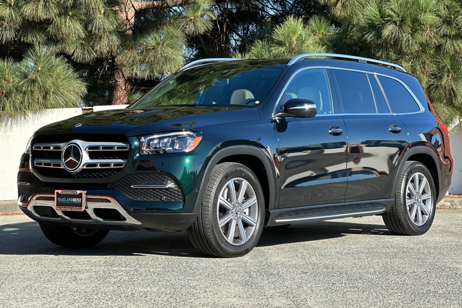 Used 2023 Mercedes-Benz GLS 450 4MATIC image 8