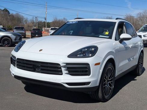 Used 2020 Porsche Cayenne S image 7