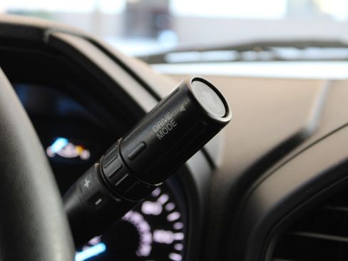 Used 2019 Ford F150 XL w/ Equipment Group 101A Mid image 13