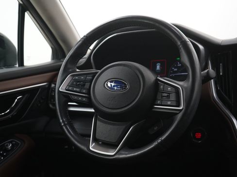 Used 2023 Subaru Outback Touring AWD/4WD image 15