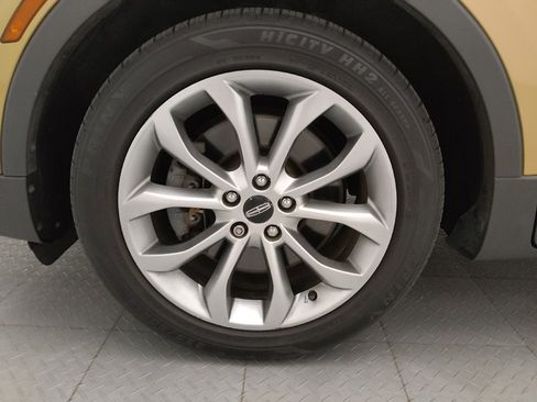 Used 2015 Lincoln MKC FWD w/ Equipment Group 101A Select image 31
