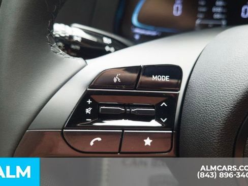 Certified 2026 Hyundai Elantra Sport image 26