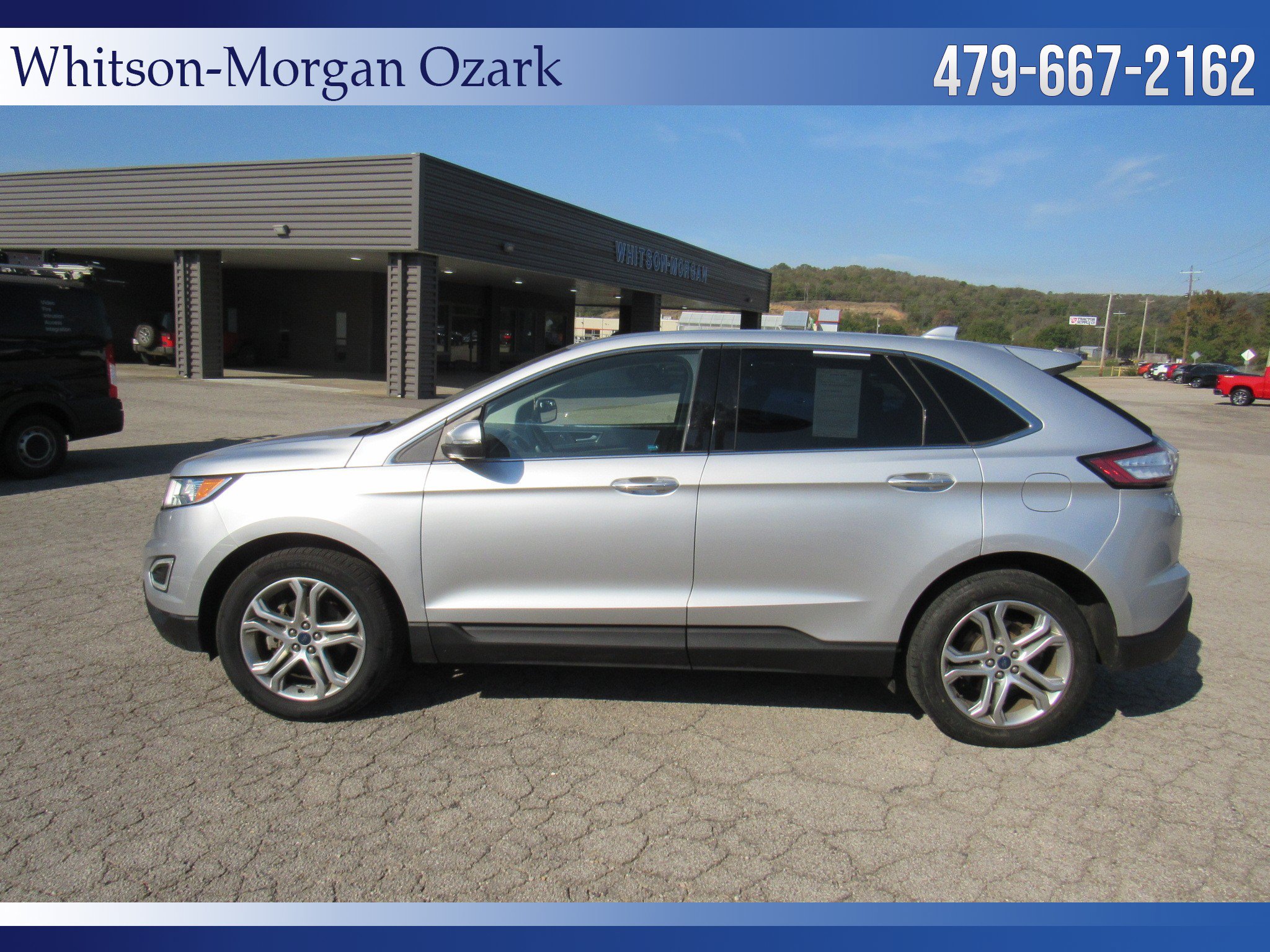 Used 2017 Ford Edge Titanium w/ Technology Package FWD image 5