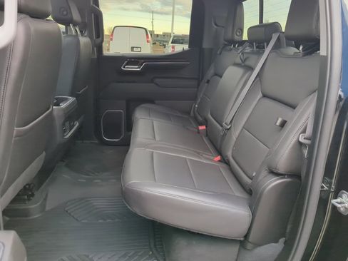 Certified 2022 Chevrolet Silverado 1500 RST image 37