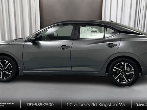 Used 2025 Nissan Sentra SV w/ All-Weather Package image 8