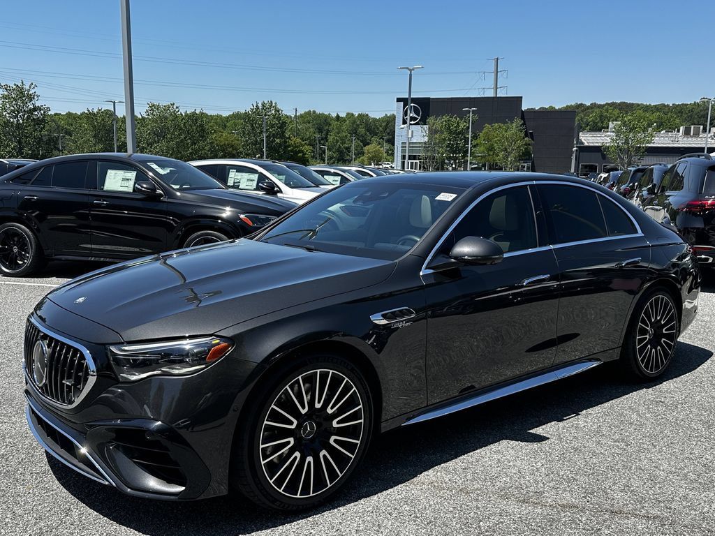 Certified 2025 Mercedes-Benz E 53 AMG e 4MATIC Sedan image 4