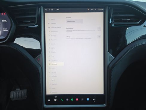 Used 2018 Tesla Model X 75D image 29