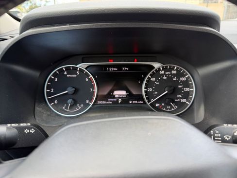 Used 2025 Nissan Rogue SV image 42