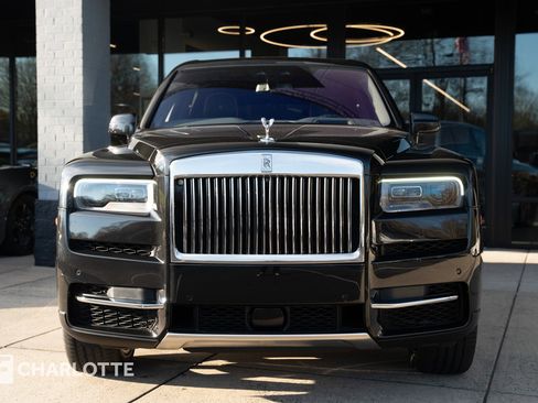 Used 2019 Rolls-Royce Cullinan image 5