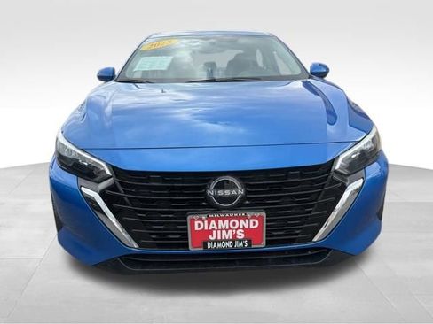 Used 2025 Nissan Sentra SV image 8