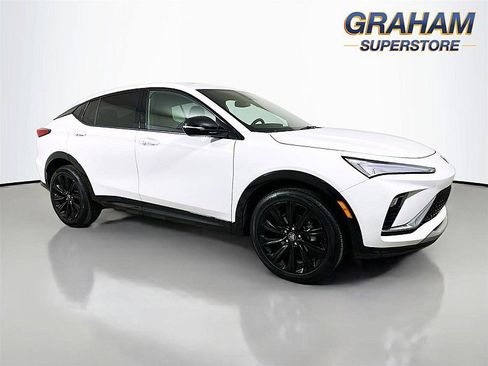 Used 2024 Buick Envista Sport Touring w/ Convenience I Package image 1