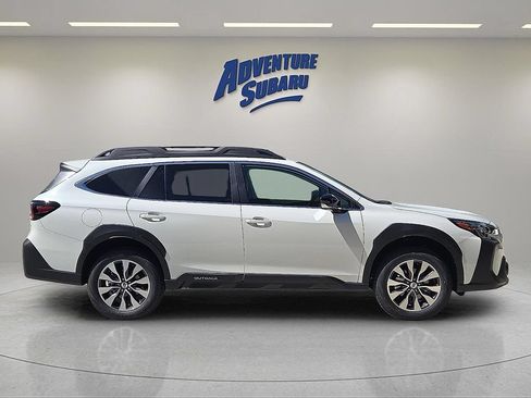 Certified 2025 Subaru Outback Limited AWD/4WD image 7