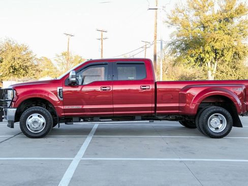 Used 2018 Ford F350 XLT w/ XLT Premium Package image 15