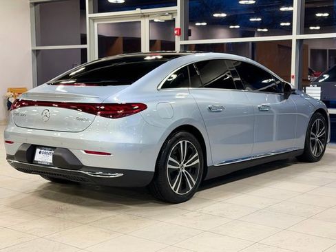 Used 2023 Mercedes-Benz EQE 500 4MATIC Sedan w/ Exclusive Trim Package image 12