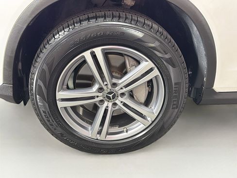 Used 2022 Mercedes-Benz GLC 300 4MATIC image 33