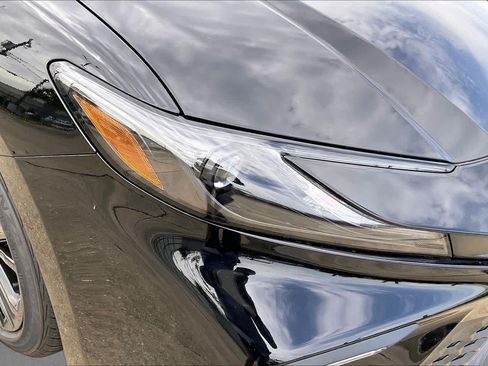New 2026 Toyota Camry SE FWD image 13