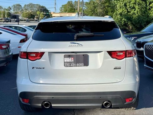 Used 2017 Jaguar F-PACE R-Sport AWD/4WD image 4