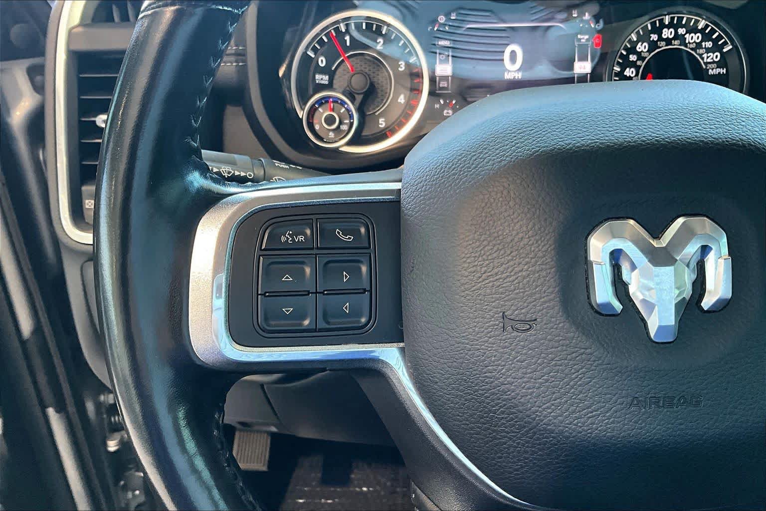 Used 2022 RAM 2500 Laramie AWD/4WD image 16