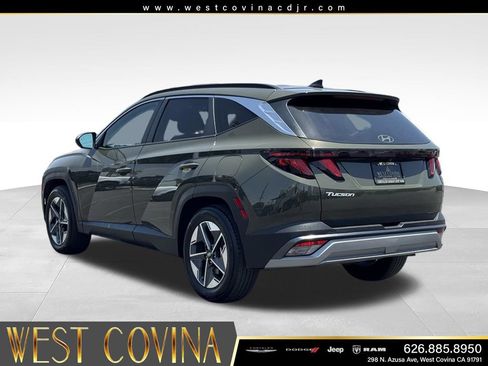 Used 2025 Hyundai Tucson SEL FWD image 8