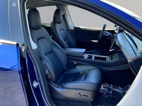 Used 2022 Tesla Model Y Performance image 30