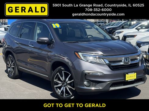 Certified 2019 Honda Pilot Touring image 1