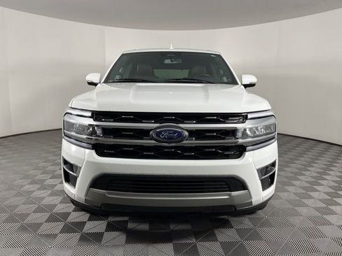 Used 2024 Ford Expedition Limited RWD image 5