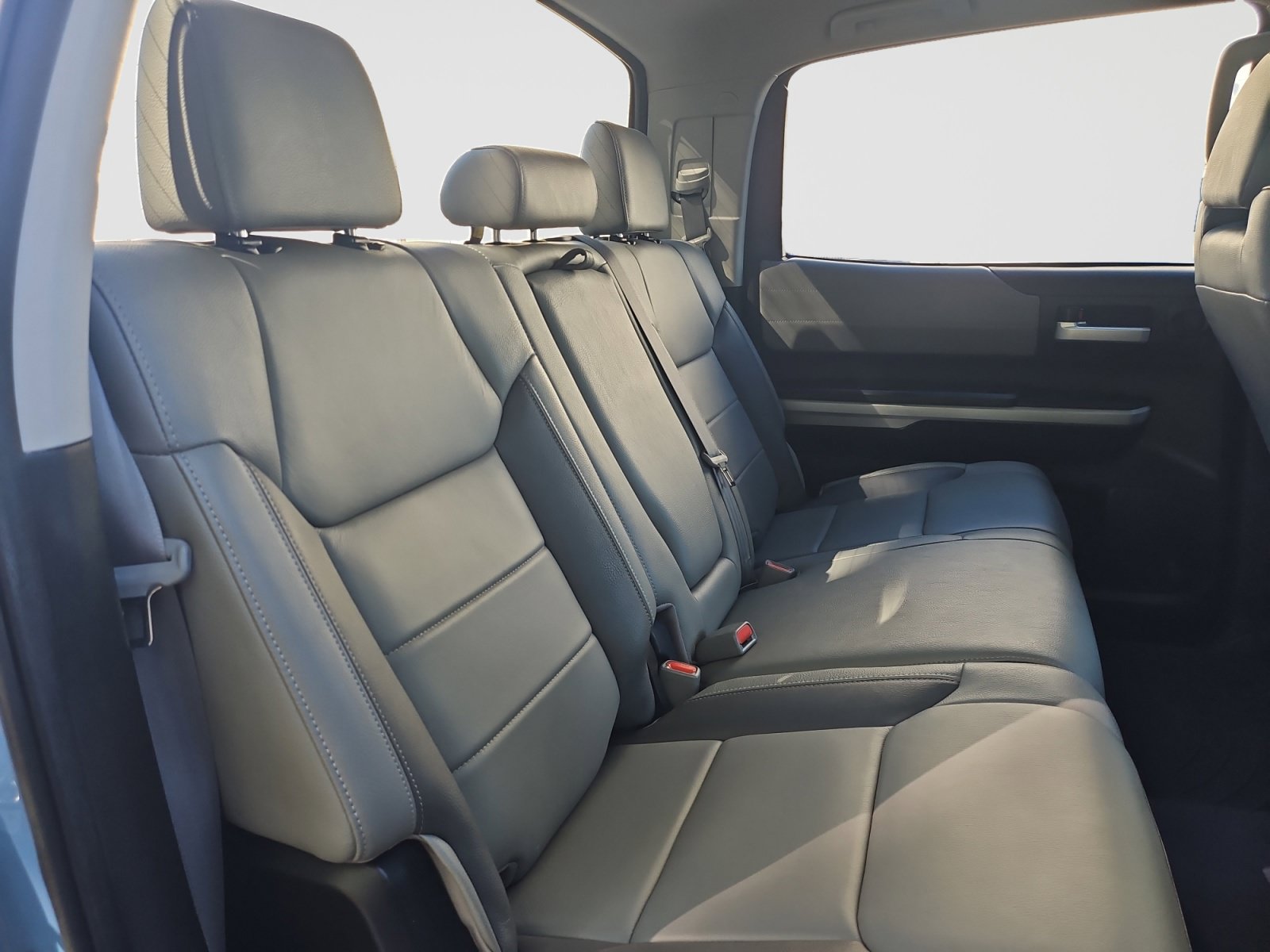 Used 2020 Toyota Tundra Limited w/ Limited Premium Package AWD/4WD image 45