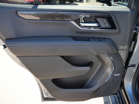 New 2026 GMC Yukon Elevation w/ Elevation Premium Package AWD/4WD image 35