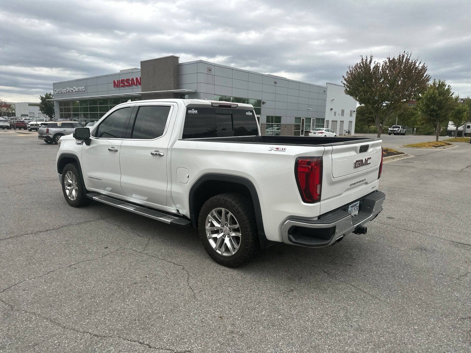 Used 2020 GMC Sierra 1500 SLT AWD/4WD image 7