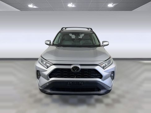 Used 2019 Toyota RAV4 XLE Premium w/ Advanced Technology Package FWD image 6