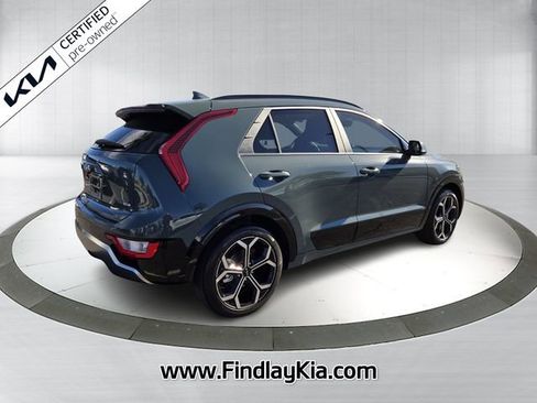 Certified 2025 Kia Niro EX Touring image 6