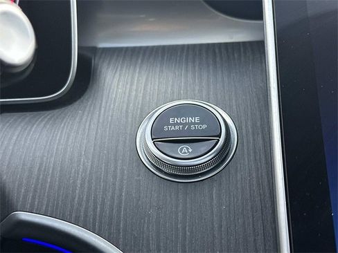 Certified 2023 Mercedes-Benz C 300 4MATIC Sedan image 27