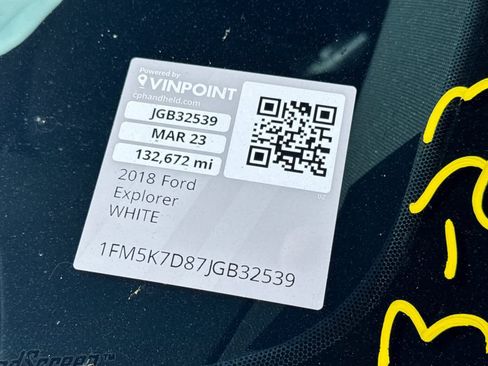 Used 2018 Ford Explorer XLT w/ Equipment Group 202A image 23