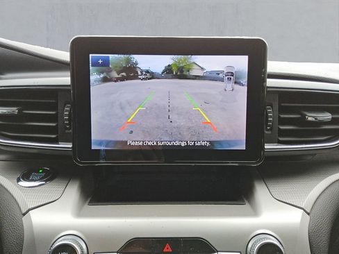 Used 2021 Ford Explorer XLT w/ Equipment Group 202A image 20