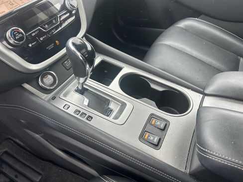 Used 2020 Nissan Murano SL image 20