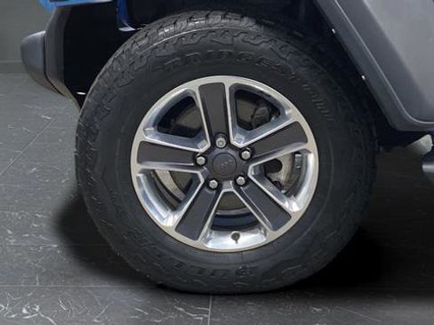 Used 2021 Jeep Wrangler Unlimited Sport AWD/4WD image 32