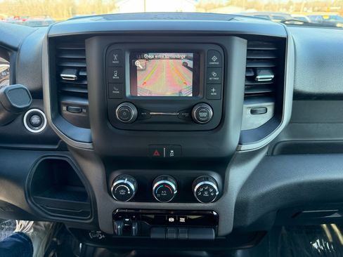 Used 2023 RAM 3500 Tradesman image 29