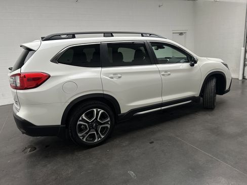 Used 2023 Subaru Ascent Limited w/ Technology Package AWD/4WD image 8