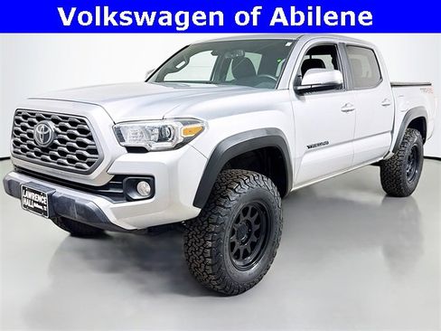 Used 2022 Toyota Tacoma TRD Off-Road w/ Technology Package image 1