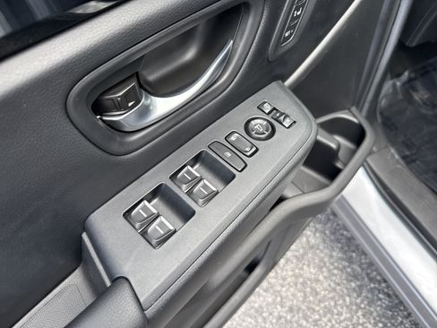 Certified 2025 Honda Pilot TrailSport image 15