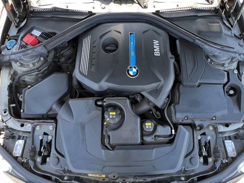 Used 2018 BMW 330e RWD image 38