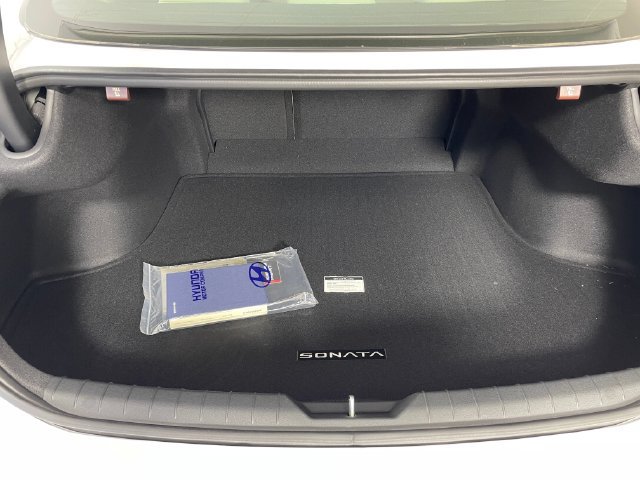 New 2026 Hyundai Sonata Blue FWD image 15