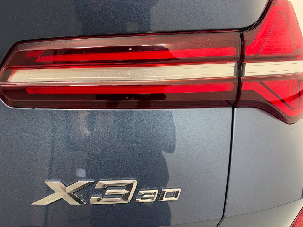 Used 2026 BMW X3 xDrive30i w/ M Sport Package AWD/4WD image 8