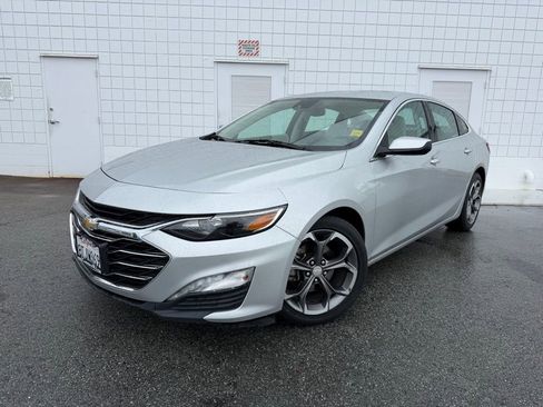 Used 2021 Chevrolet Malibu LT w/ Leather Package image 1